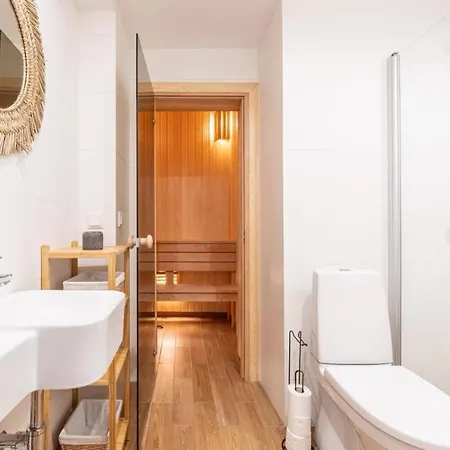 Lux Town Hall Square View Апартаменты *